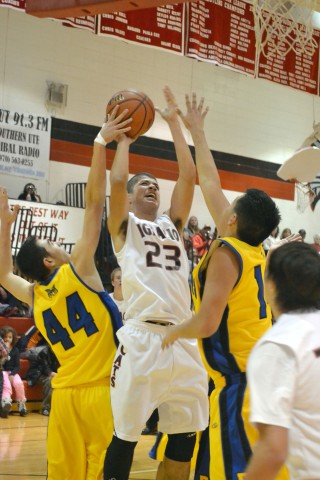 IHS Boys' Basketball