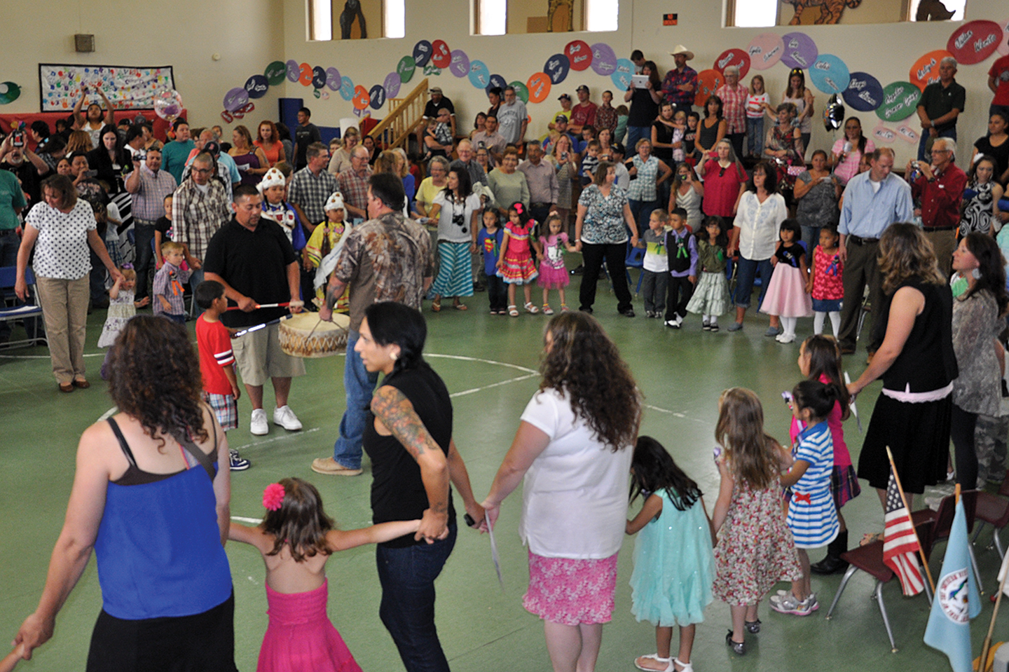 Yellow Jacket singers